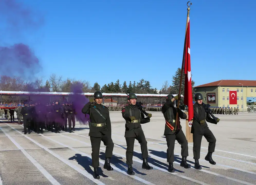 Isparta'da Uzman Erbaş ve Sözleşmeli Erler Yemin Etti 5